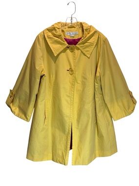 Larry Levine Yellow Swing Rain Coat w/ Hot Pink Lining - Size 1X